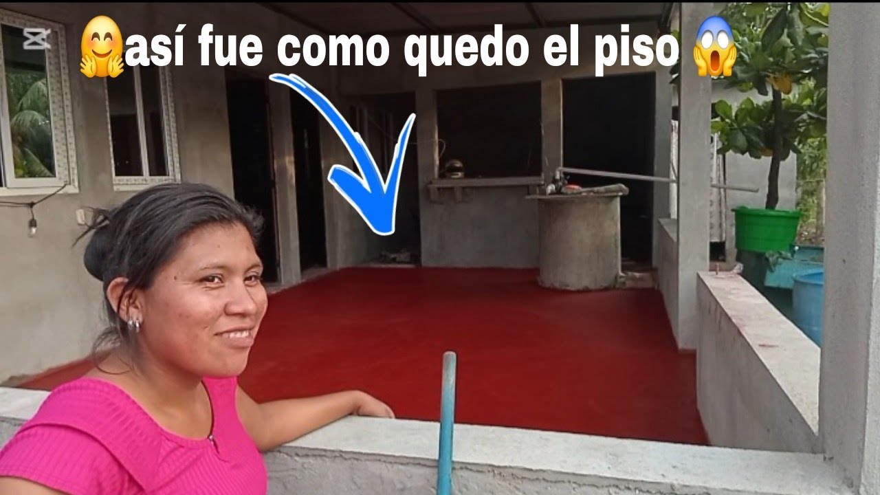 Vean  asi fue como quedó el piso del corredor de la casa 😱de jeremías y Elvia ellos muy felices 🙏