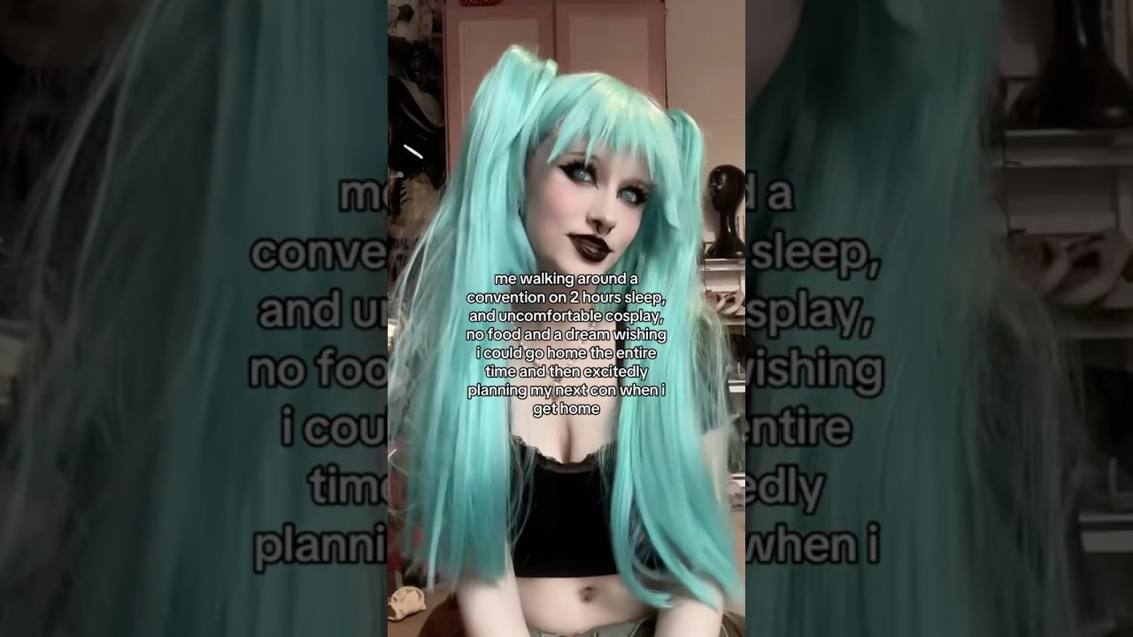 i HATE conventions because... #hatsunemiku   #makeuptutorial  #cosplay #shorts #grwm #alternative