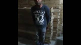 Adam İçi̇nde 21 Ki̇şi̇li̇k Bi̇r Orkestra Var Beee