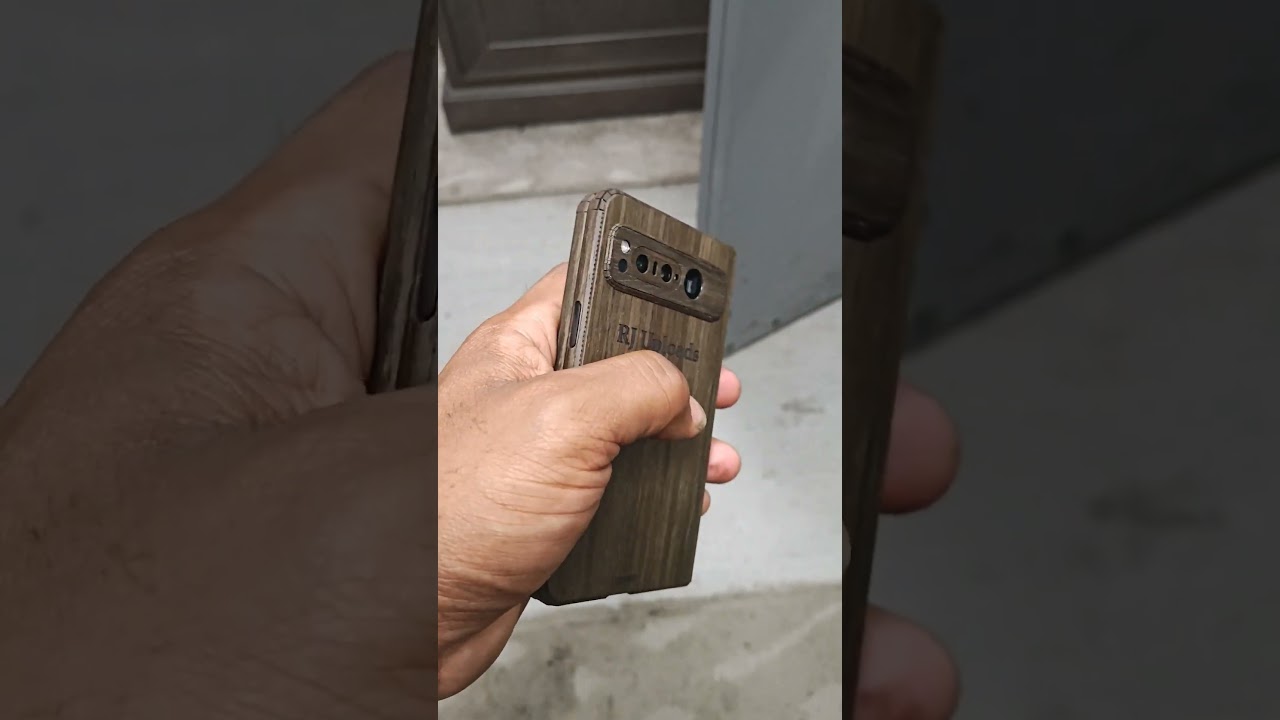 Google Pixel Fold and Toast with the custom Skin 