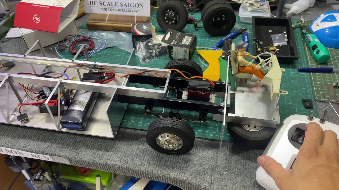 BUS CHASSIS RC 114 YouTube