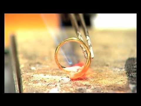 Video: Hoe Vind Je Een Gouden Ring?