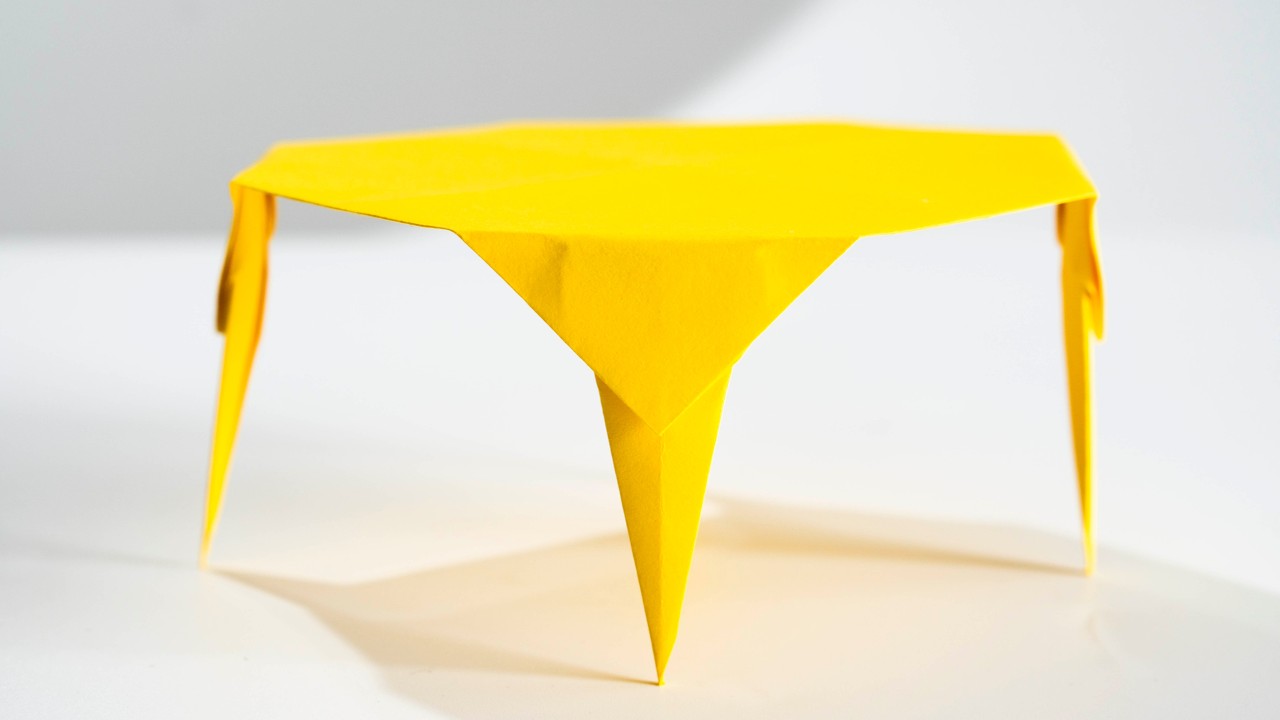Cómo hacer una mesa de papel. Mesa de origami.