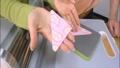 AccuQuilt GO!™ Half Square-3" Finished Triangle