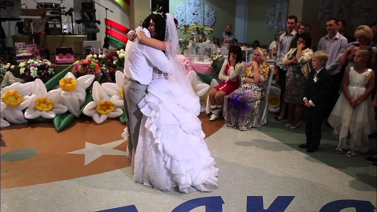 Свадьба пела. Песня под видео на свадьбу. 20 лучших свадебных песен. Песня невесты для жениха на свадьбе видео. Танец отца и дочери на свадьбе_до слез!.