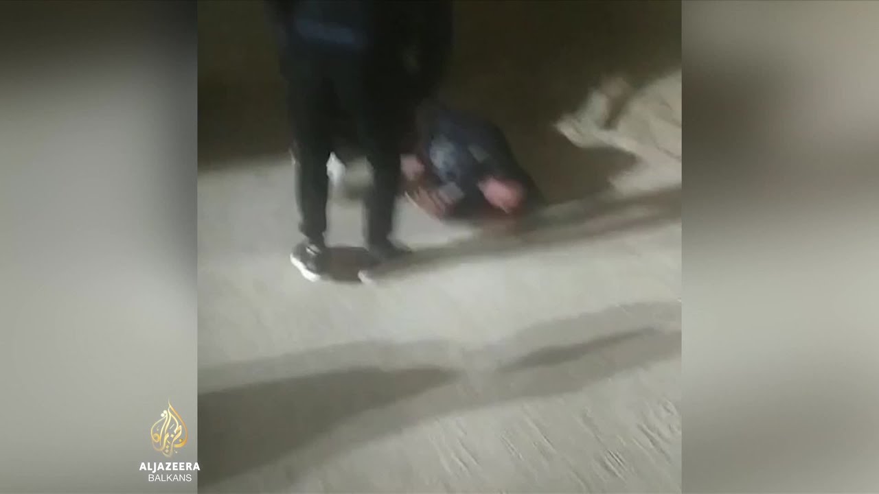 يخاطر الفلسطينيون بحياتهم للحصول على وظائف