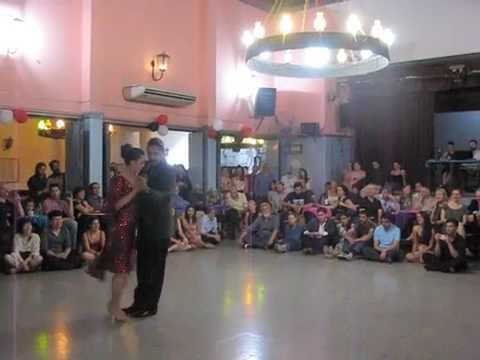 ROBERTO ZUCCARINO y MAGDALENA VALDEZ en Viva La Pepa Milonga 2016 (1/4)