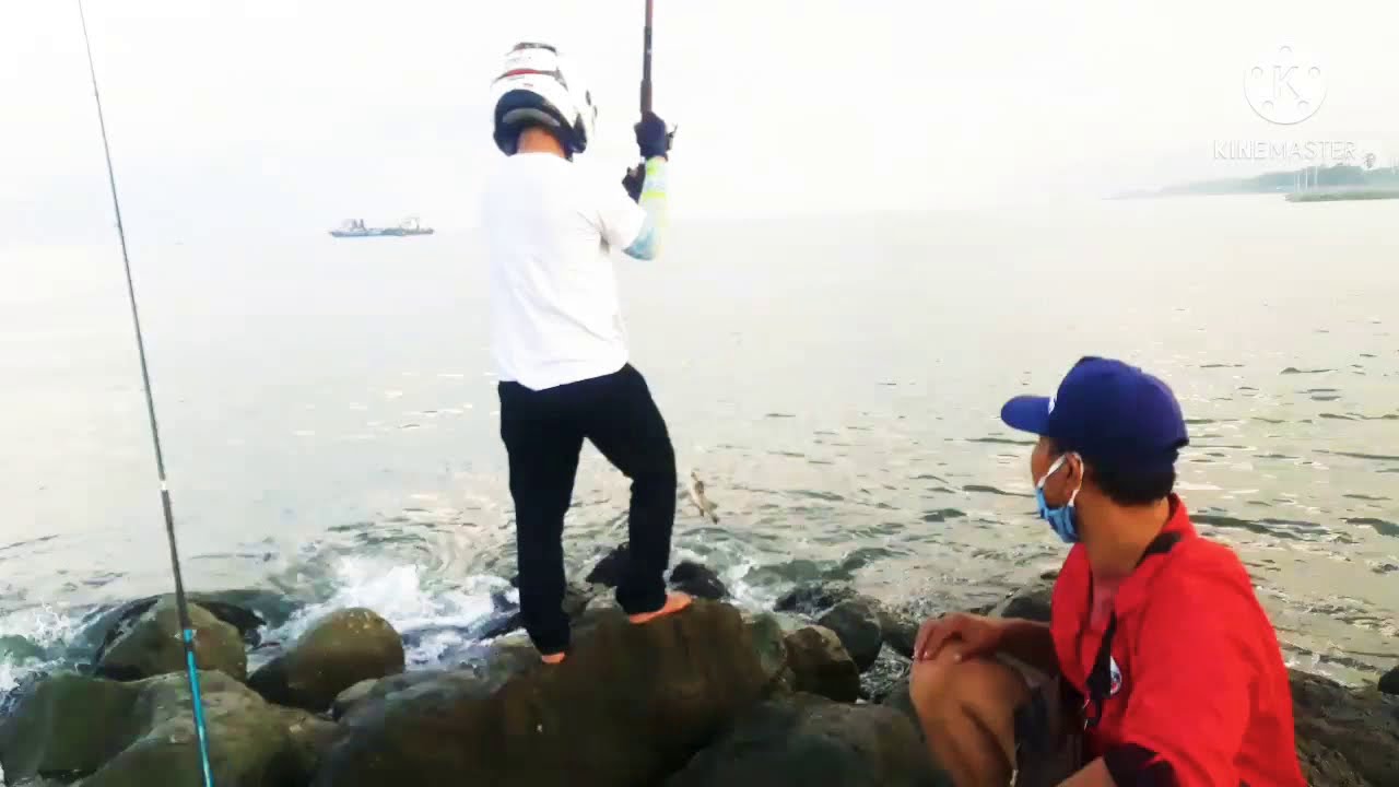 mancing di spot makam loang baloq pantai lombok Mancing Lombok