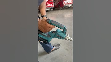 VR001G 40v XGT Makita Concrete Vibrator  Show testing #trendingshorts #makitapowertools #concrete