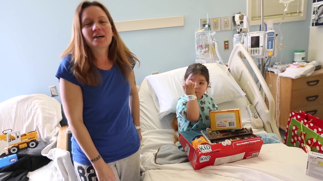 Santa visits children at Riverside University Health System Medical ...