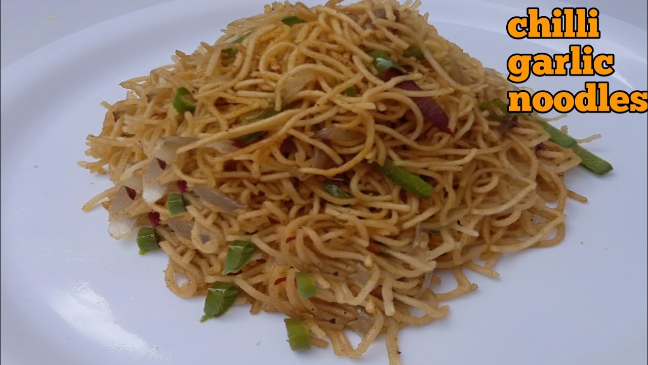 Veg butter chilli garlic noodles।।chilli garlic noodles recipe।। YouTube