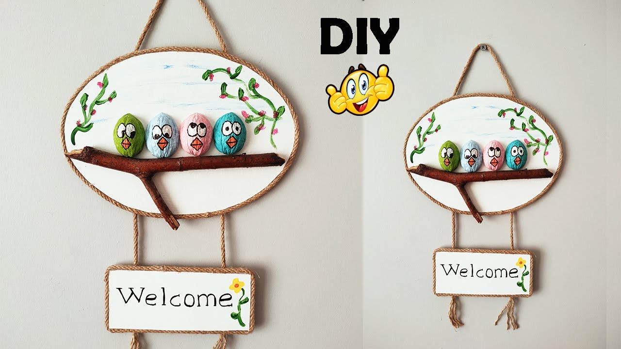 How to Make a Welcome Door Hanger with Simple Materials - DIY Wellcome ...