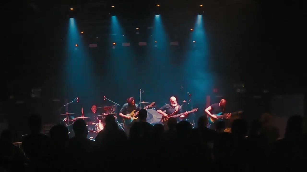 Traels TRAELS TRÆLS 