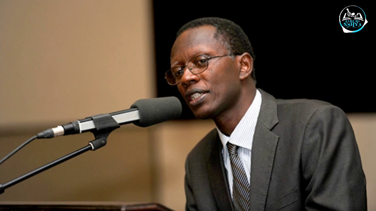 Pasteur ANTOINE RUTAYISIRE ati: NGUKU UKO GUKIRANUKA GUTEYE ! mukurikire neza...