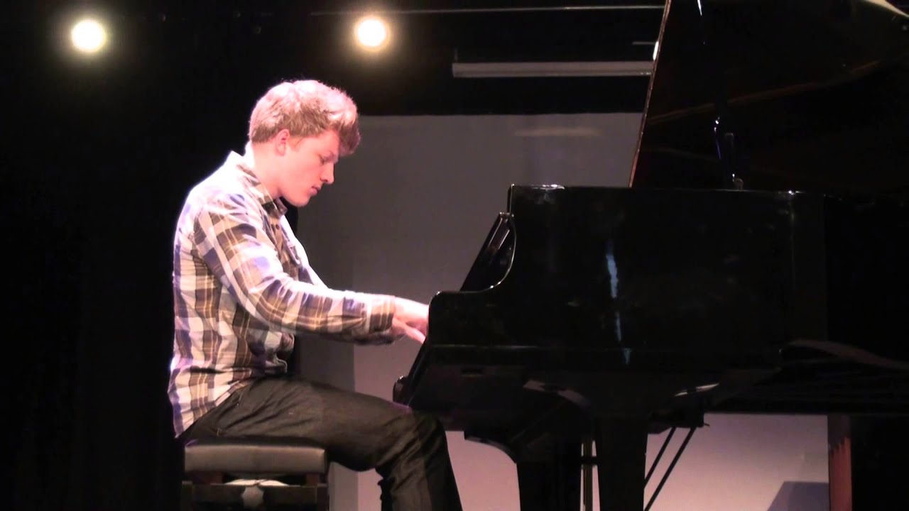 Mathijs van der Vlies 2e prijs Quintus Pianoconcours Kampen april 2014