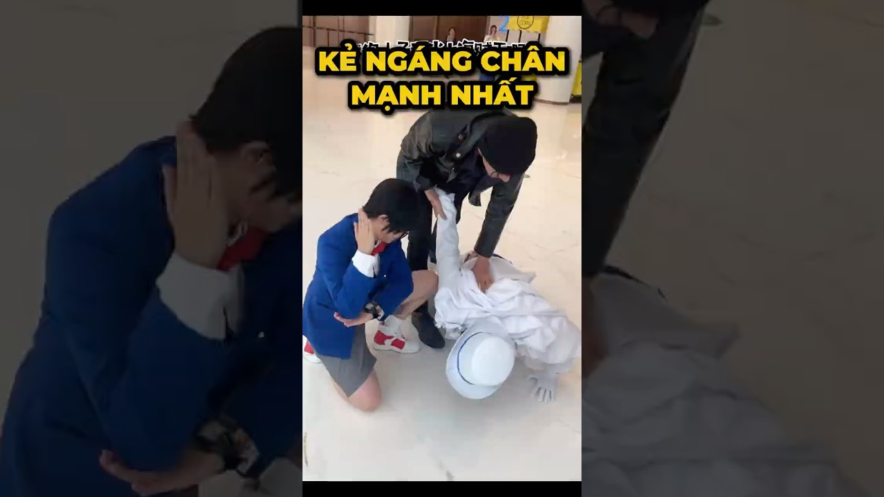 Conan luôn giỏi ngáng chân Kaito Kid #cosplay #shorts #minnacosplay