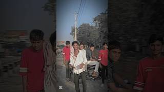 Me Gunda Jel Se Bhaga Hua Mujrim