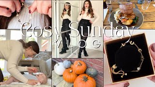 Spend a Cosy Autumn Sunday with us 🍂🍁 GRWM, Feeling Like My Old Self, Sunday Roast & more by Meg Lev 700 views 5 months ago 18 minutes