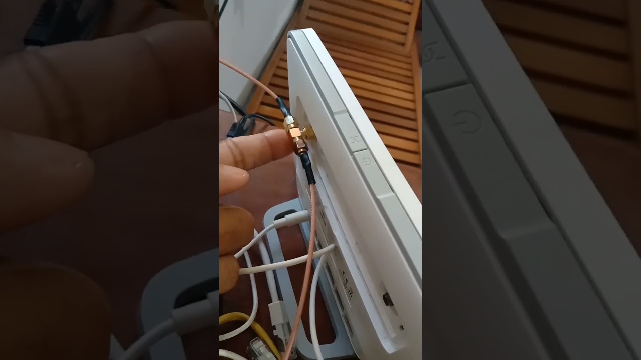 Tumpuk 2 antena ke port antena 1 orbit pro h1