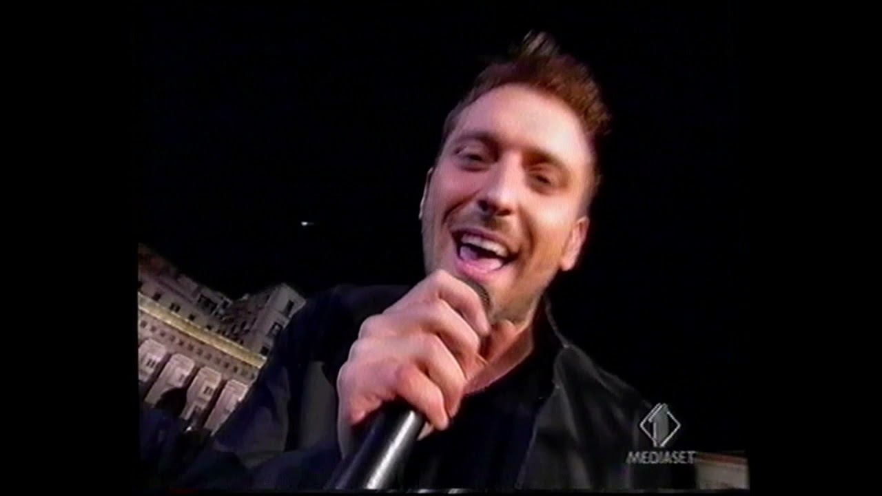 Cesare Cremonini - Le Tue Parole Fanno Male (1 Puntata Del Festivalbar 2006 Napoli)