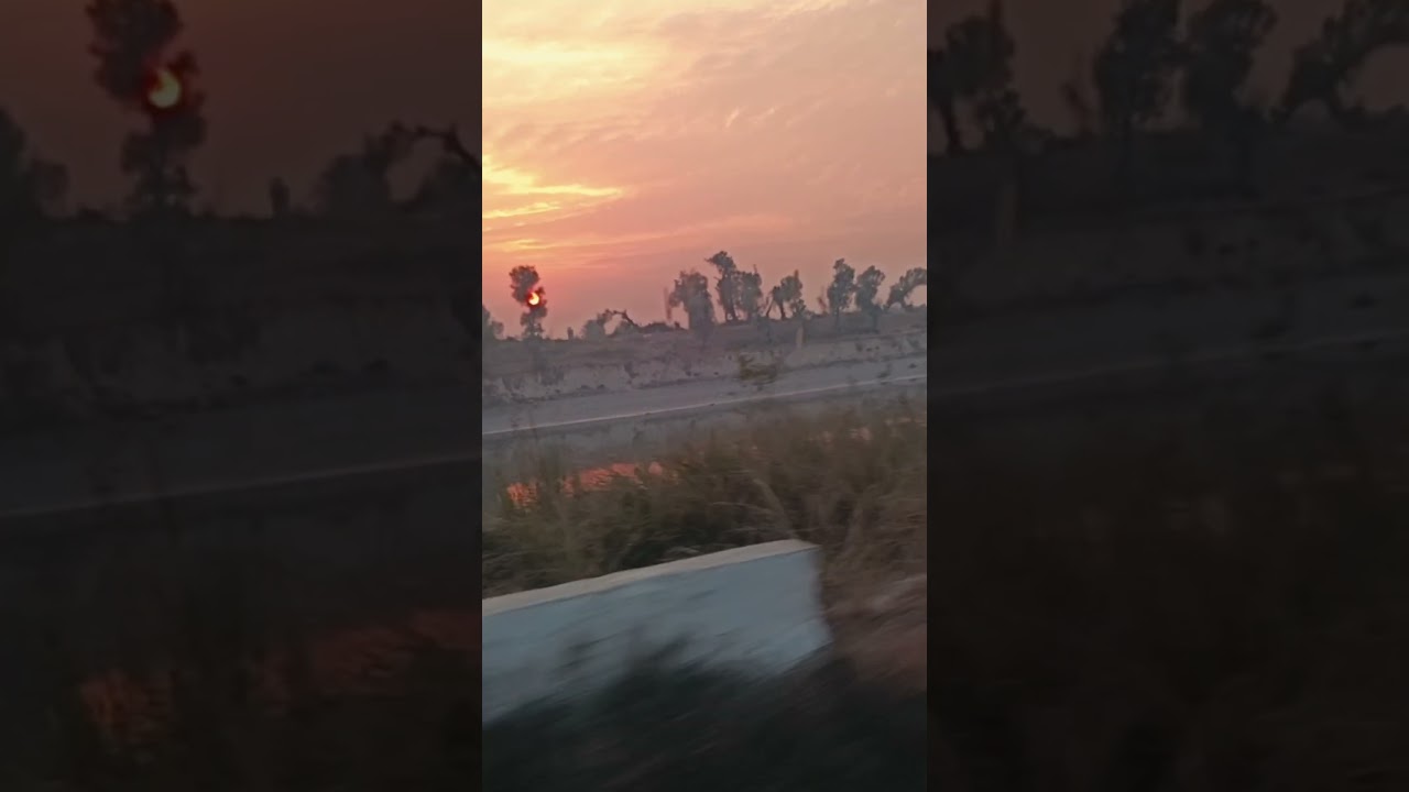 Shaam Ka Sukoon 🌄 | Bus Journey With Beautiful Sunset 