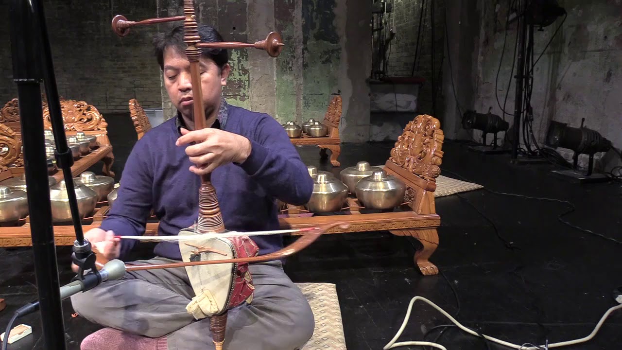 Darsono Hadiraharjo - rebab - Gd. Gambirsawit sl. sanga