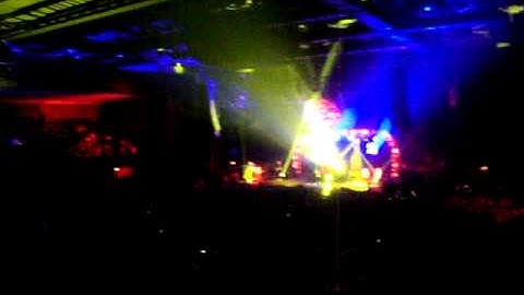 Example - Watch The Sun Come Up - Brighton Centre 14/12/11