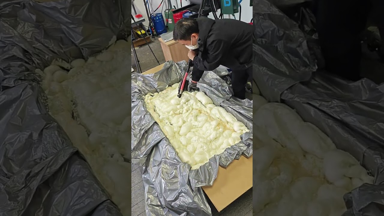 Новое решение для упаковки небольшого оборудования на экспорт — полностью автоматизированная пено...