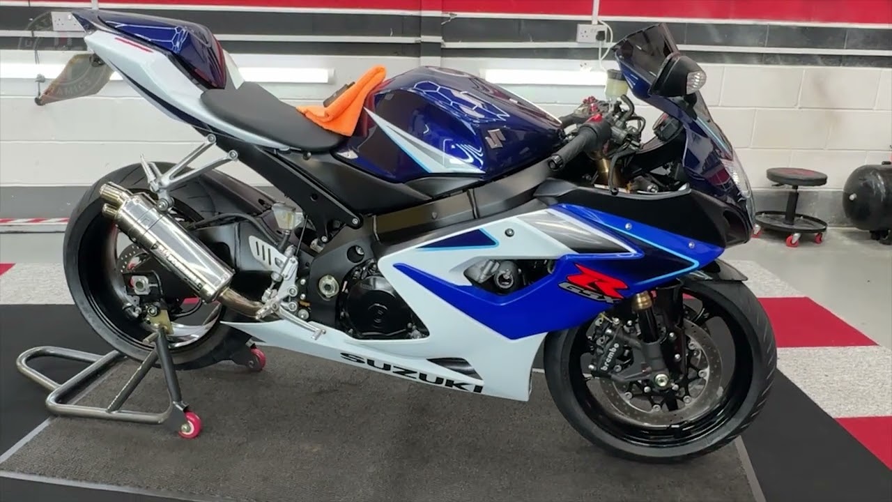 Suzuki GSXR 1000 K6 with Bike Guard Supreme