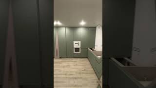 красивый цвет у кухни