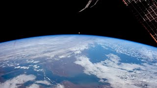 Astronauts Describe Seeing Earth From Space