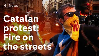 Hundreds of thousands people have brought the spanish city barcelona
to a standstill today after general strike was announced. it's fifth
day ...