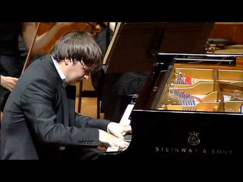 SASHA GRYNYUK plays Brahms Piano Concerto no.1 (5)