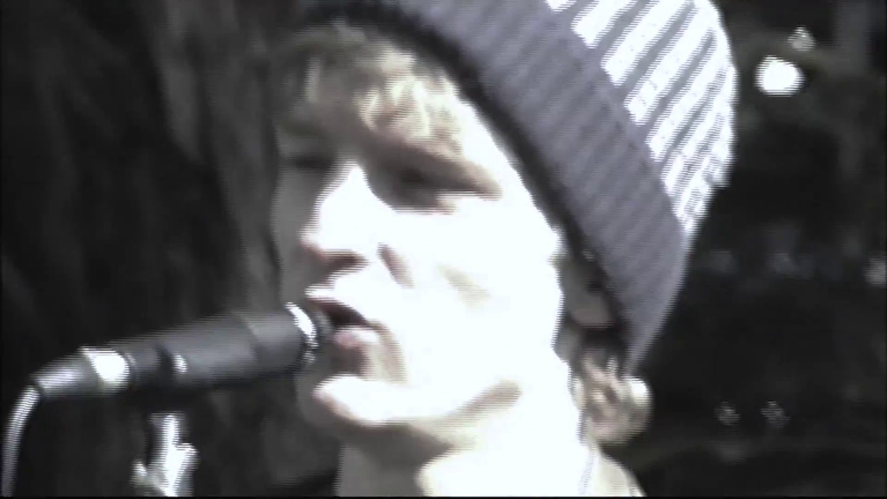 Παρακολούθηση The Living Eyes - Spring στο YouTube Παρακολούθηση The Living Eyes - Spring στο YouTube