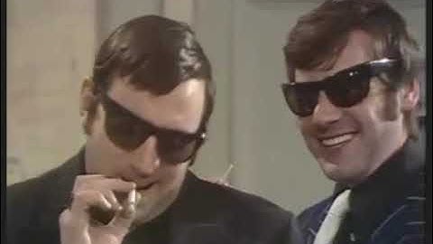 Monty Python Mafia vs Army