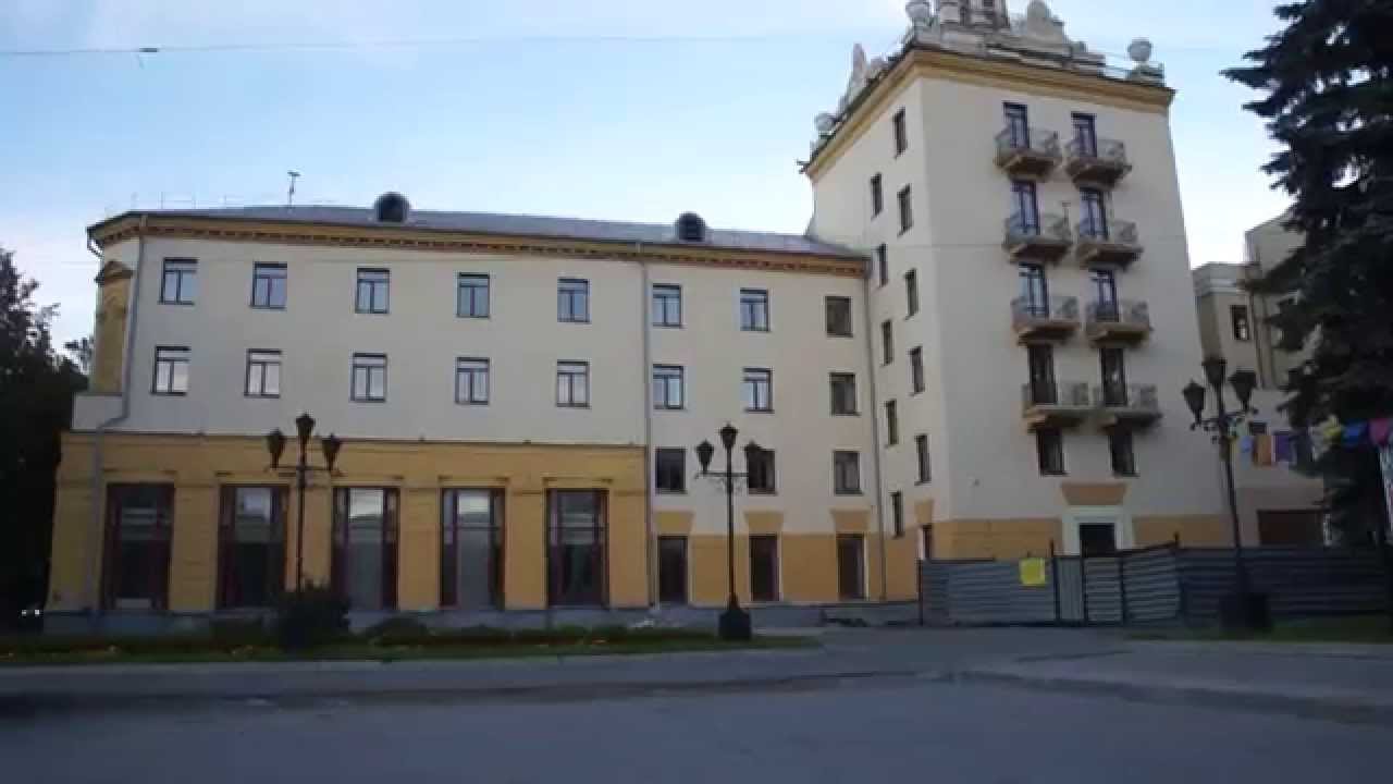 Площадь перед ДК им. Горького (Новосибирск) - YouTube