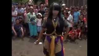Download Lagu Indonesian Javanese cultural art of dance ''Jaran Kepang Singo mudho purwosari part 4 MP3 Download Lagu Indonesian Javanese cultural art of dance ''Jaran Kepang Singo mudho purwosari part 4 MP3