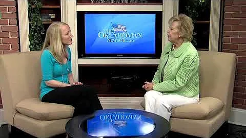 Terry Neese meets with President and Laura Bush (2...