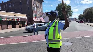 Crossing guard has been keeping kids safe in Hartford for more than 30 years