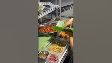 Thumbnail of nasi bungkus daun pisang lauknya satu baskom 🤩