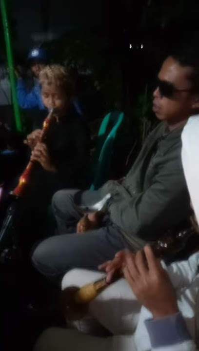 manggung bareng A Ujang jolok