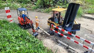 Sidewalk Repair, Rc Excavator Hutter Kubota U17, Wheel Loader Cat. 115 Scale