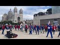 Marseille  les rosies des fministes dansent dans le cortge pour manifester autrement