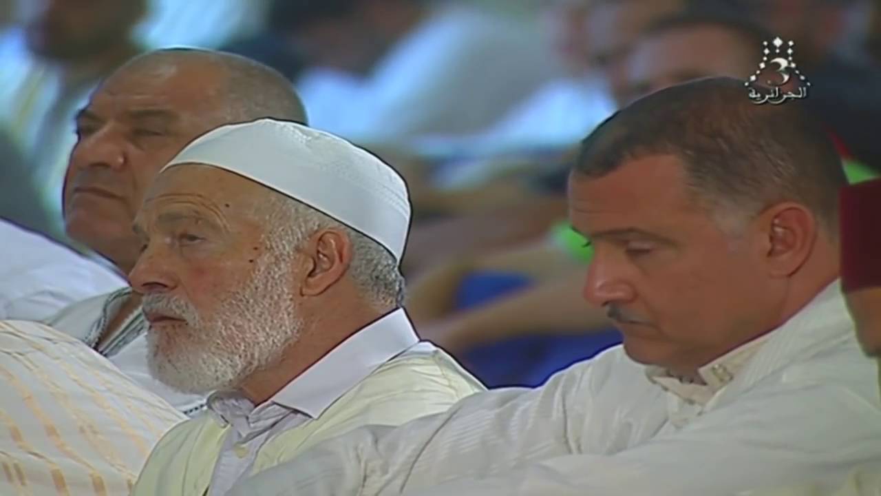 شعائر صلاة الجمعة من مسجد عبد الحميد بن باديس وهران   08 جويلية 2016