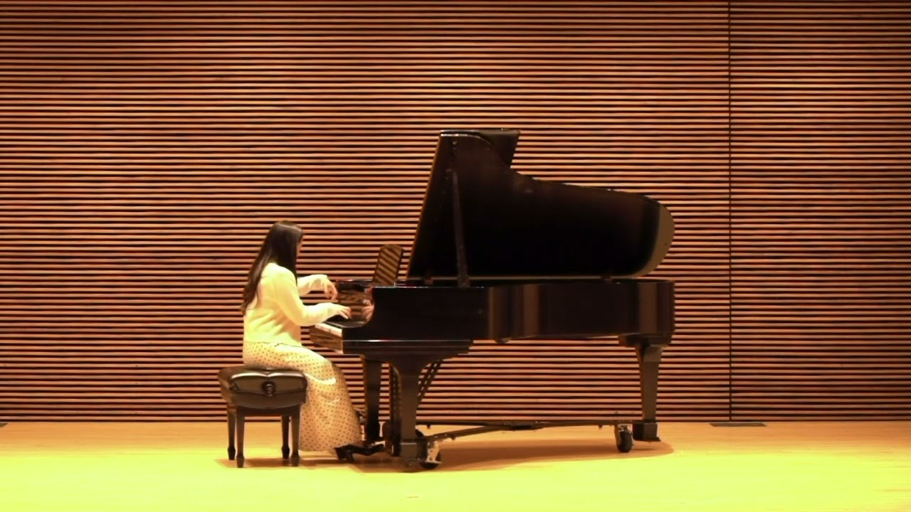 Anna Huynh - Polonez Op.22 (Chopin)