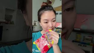 Tôm càng, Ốc hương hấp nước dừa, ăn "dừa dừa" thôi nha 😜 | #shorts KIM KHÁNH NÈ Vitaminkk