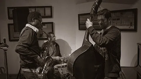 The Supplicants Live at the Red Poppy Art House in San Francisco on November 6, 2009