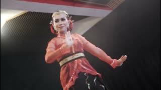 TARI PUTRI NGRUJI PUSAT LATIHAN TARI BAGONG KUSSUDIARDJA