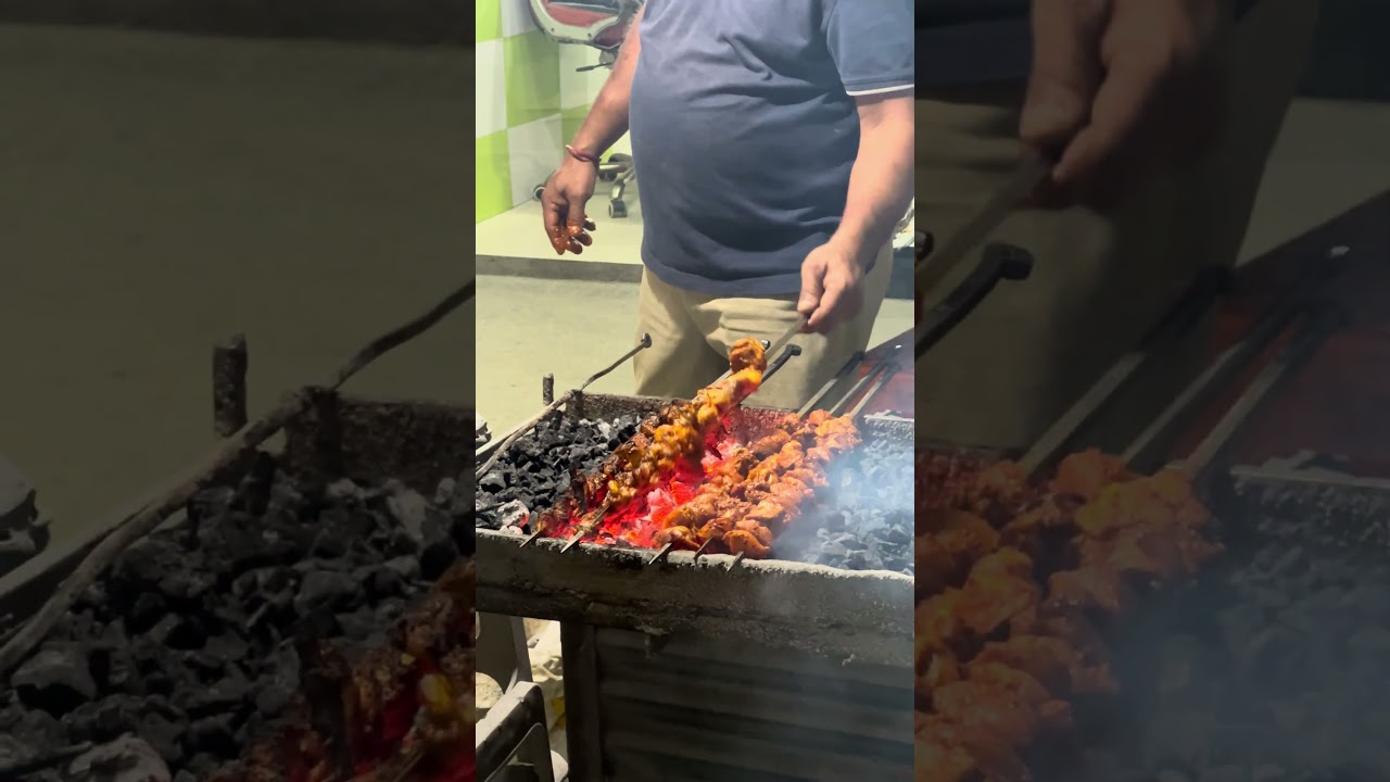 Barbecue chicken #streetfood #trending #viral #shortvideos #food #viralvideos #viralmoment
