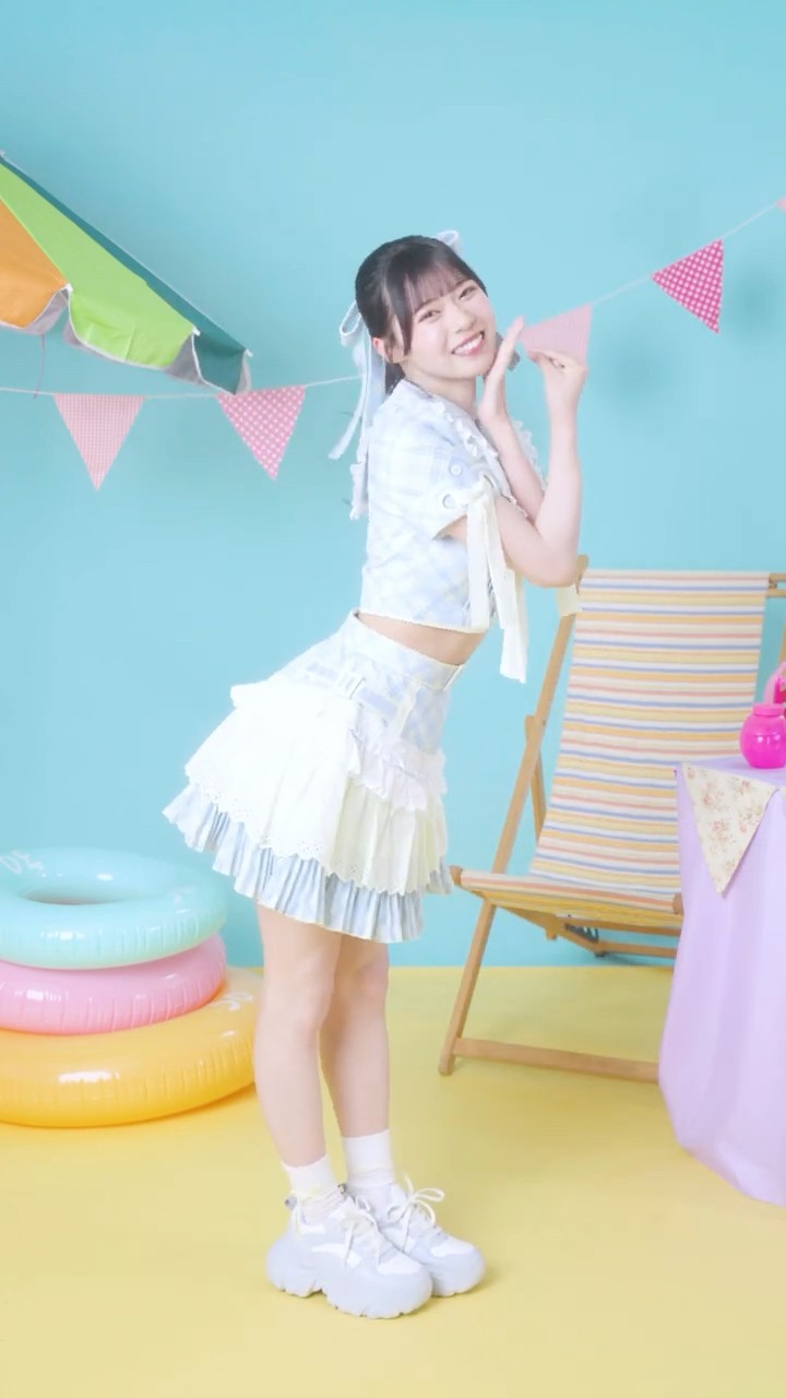 ≒JOY ニアジョイ　村山結香　生写真 ブルーハワイレモン　歌唱　直筆　チュウ ≒JOY（ニアリーイコールジョイ）/ 3rd Single 表題曲『ブルー